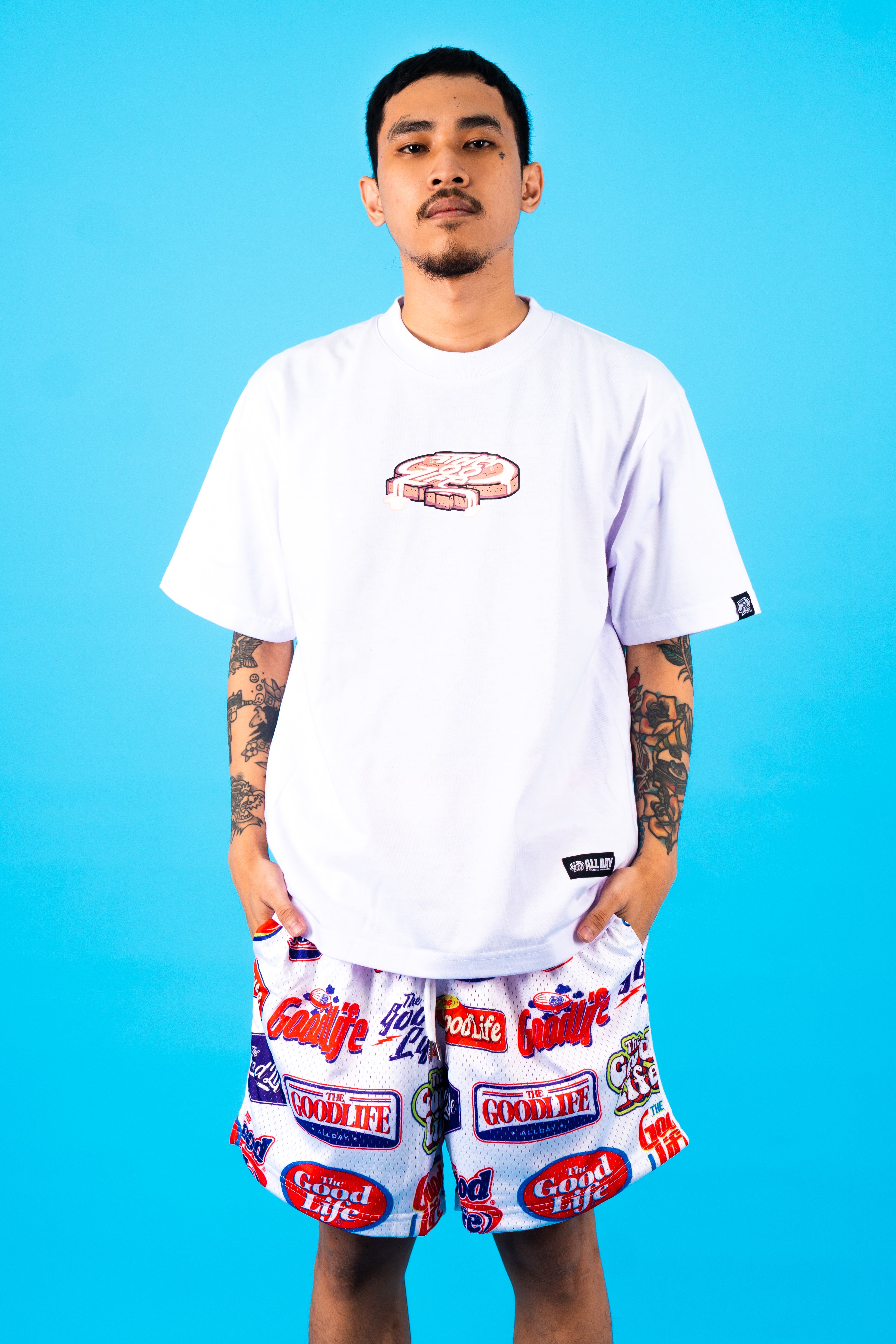 APRON SWEETIE (WHITE) T-SHIRT