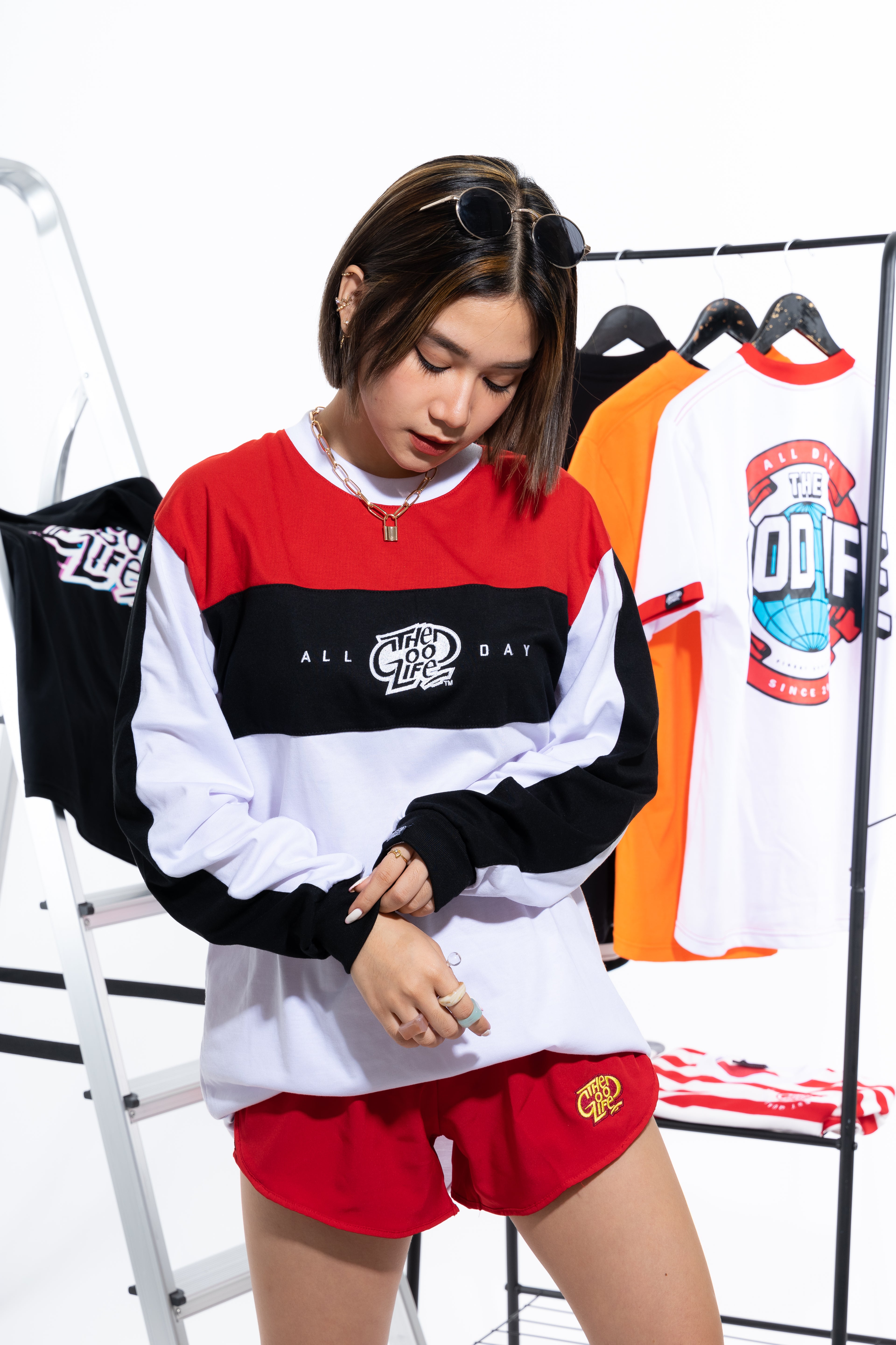 CRIMSON (3TONE) CREWNECK