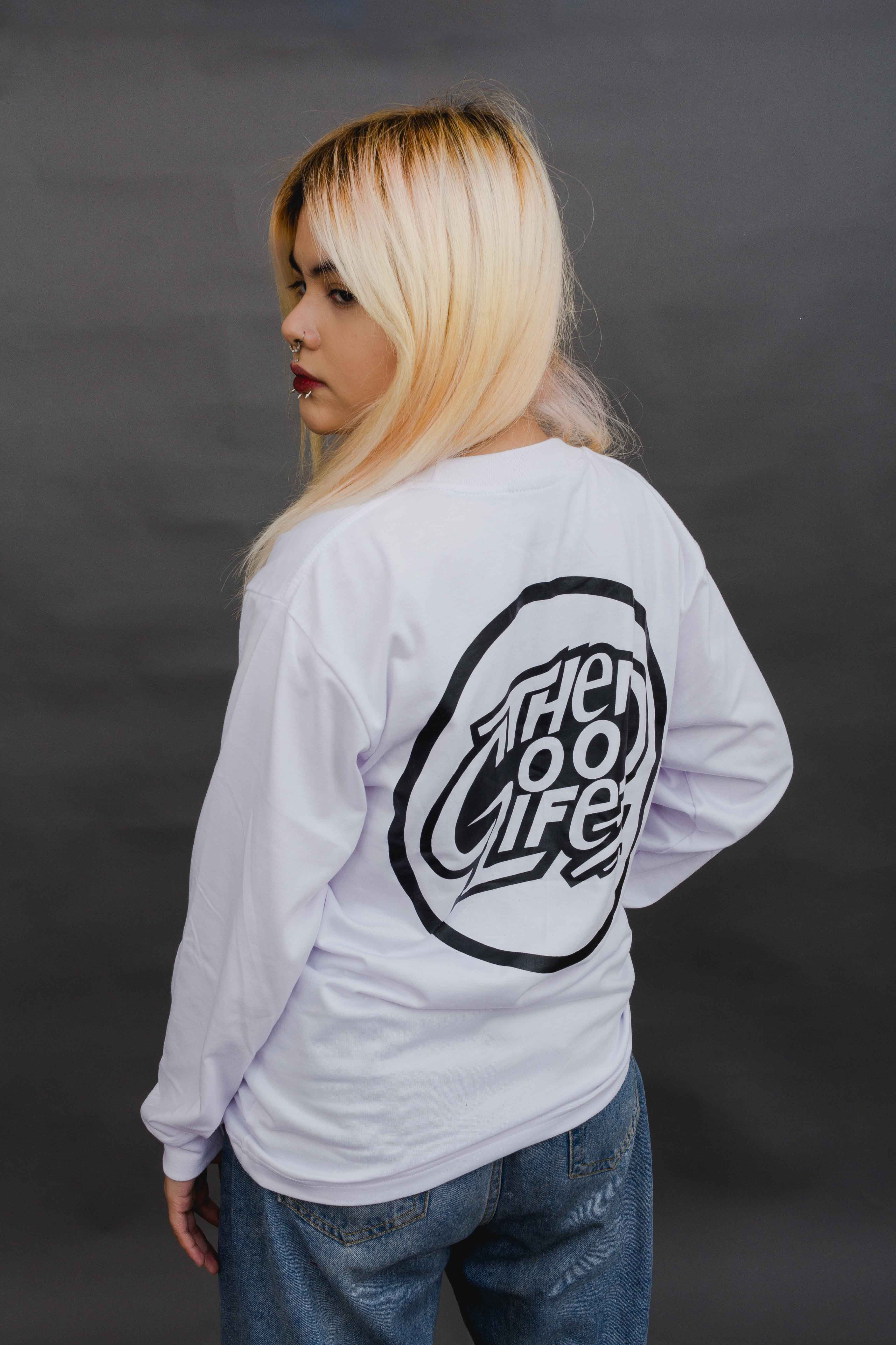 CIRCLE (WHITE) CREWNECK