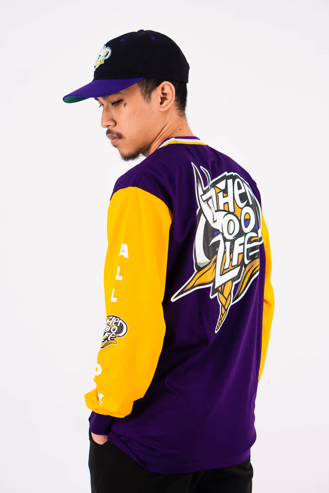 VIKINGS (PURPLE/YELLOW) CREWNECK