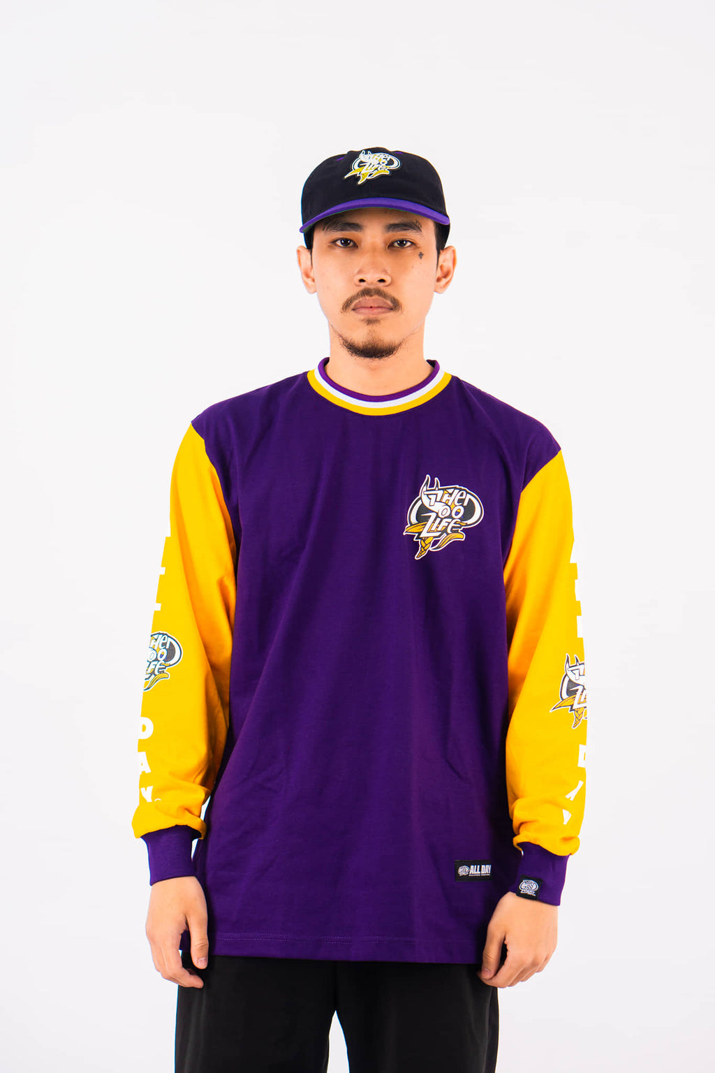 VIKINGS (PURPLE/YELLOW) CREWNECK