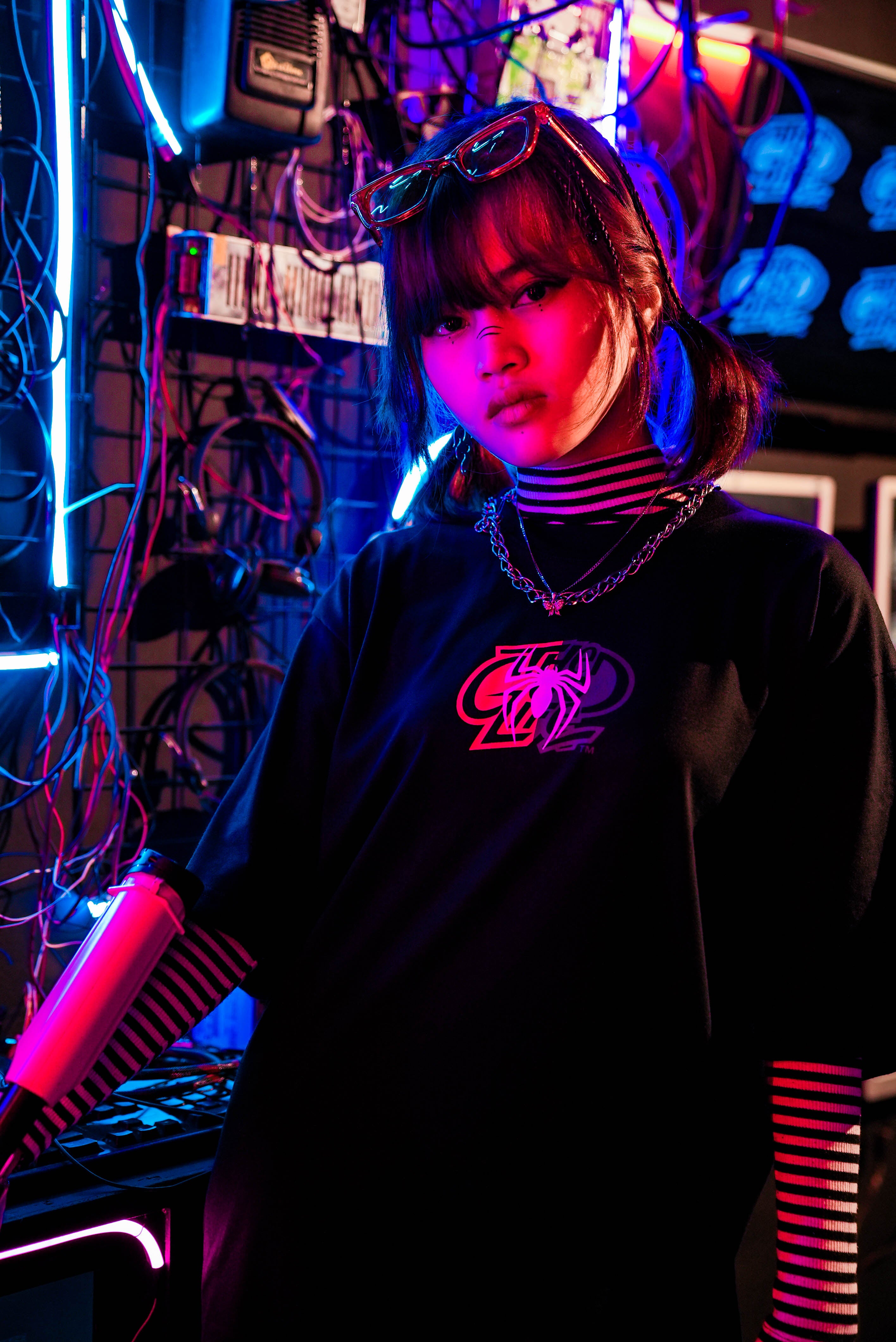 WEB (BLACK) T-SHIRT