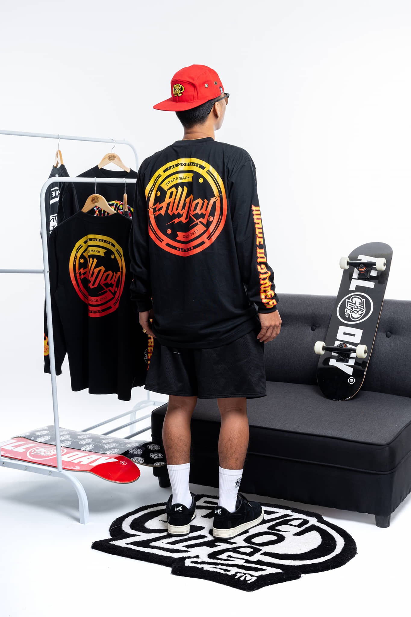 FIRE WHEELS (BLACK) CREWNECK