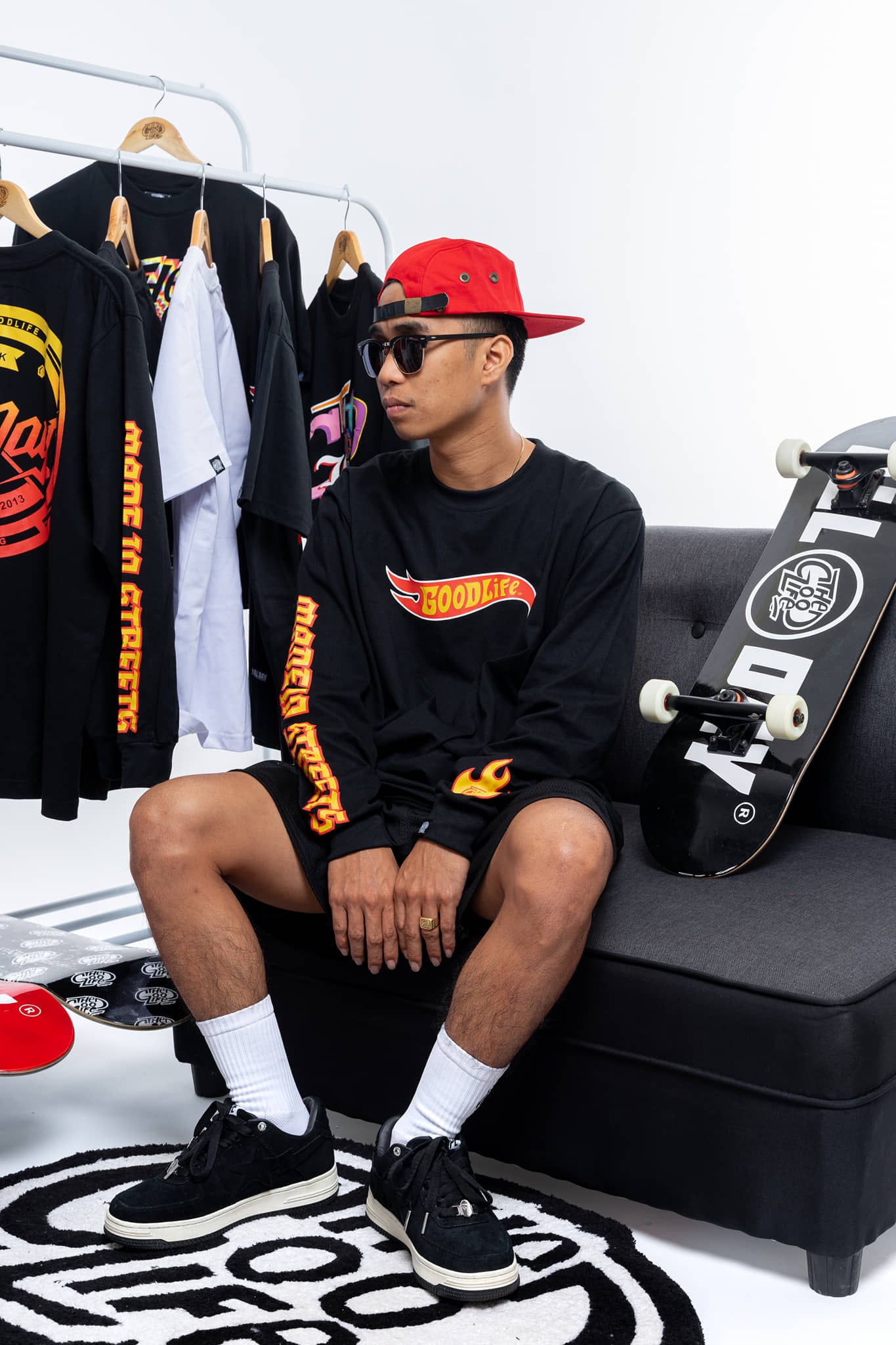 FIRE WHEELS (BLACK) CREWNECK