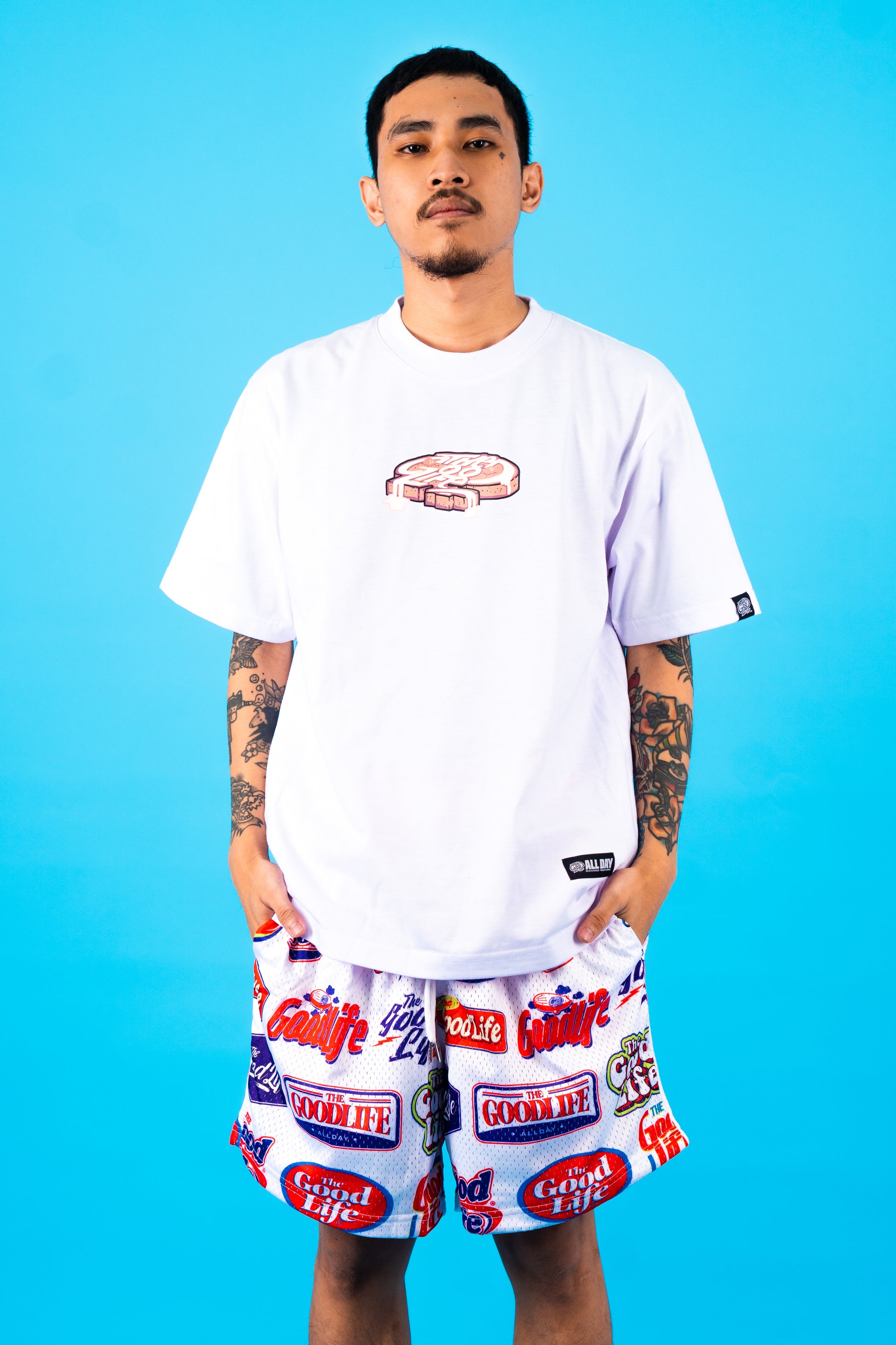 APRON SWEETIE (WHITE) T-SHIRT