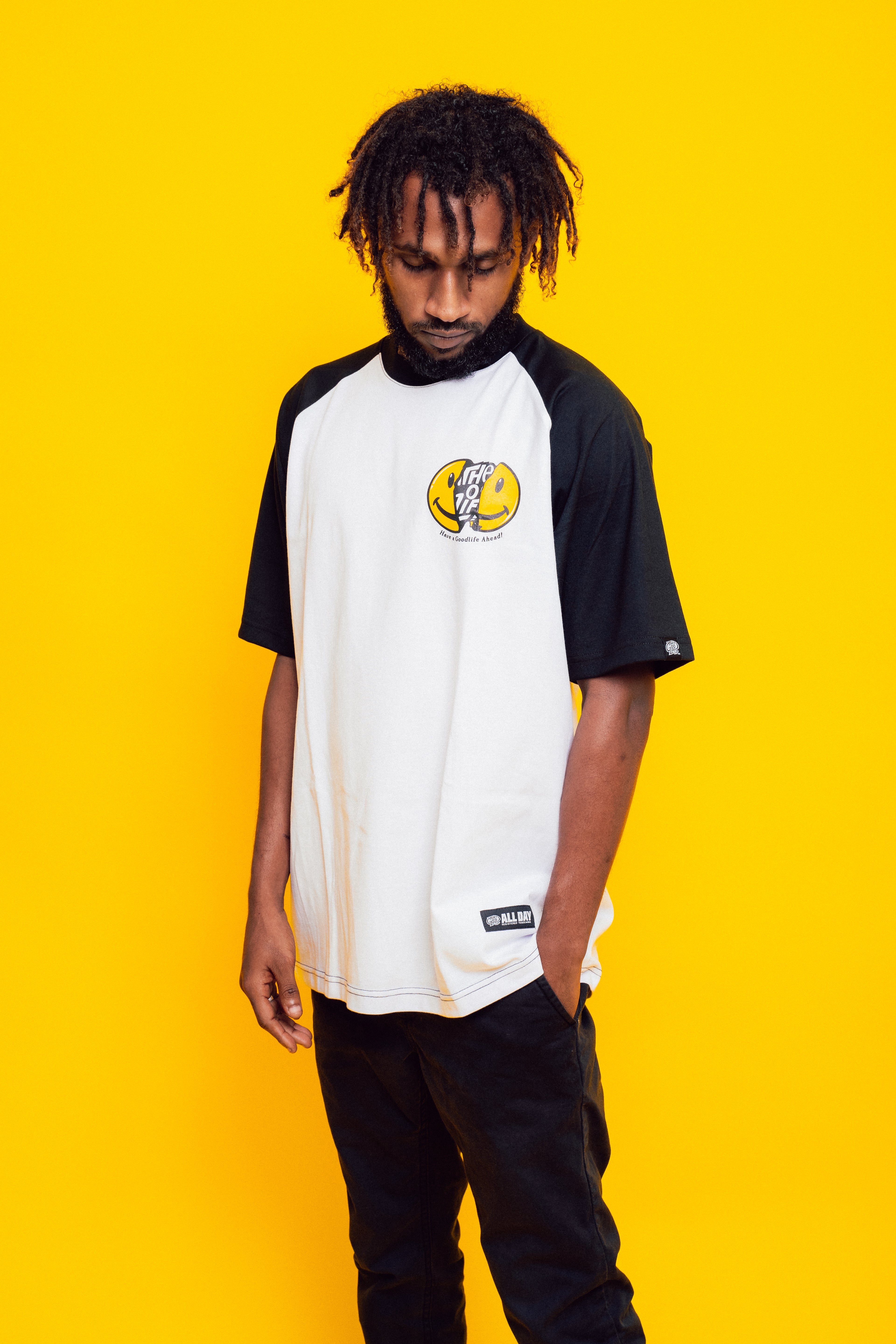 SMILEY (RAGLAN) T-SHIRT
