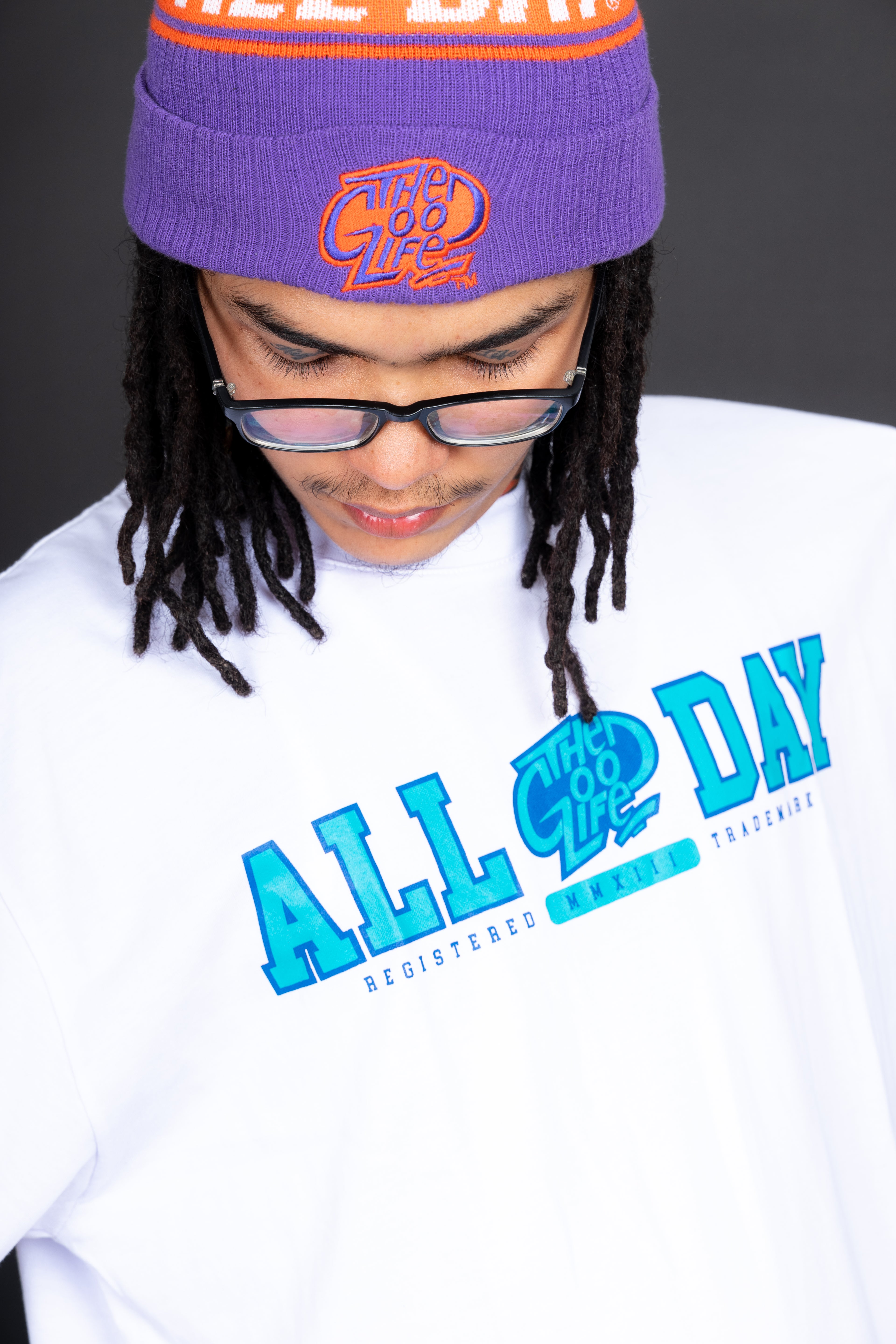 LEAGUE (WHITE) TEE