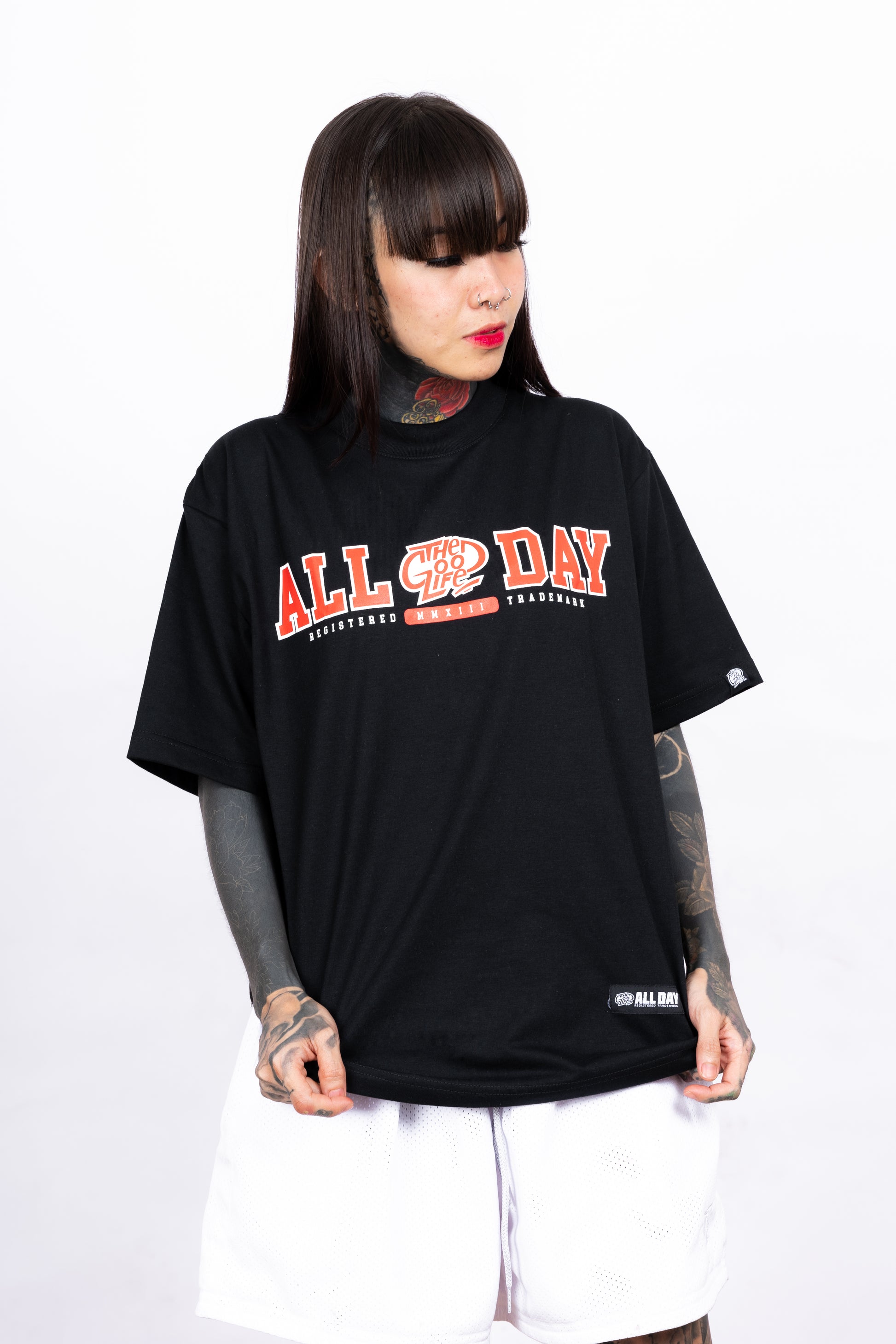 LEAGUE (BLACK) T-SHIRT