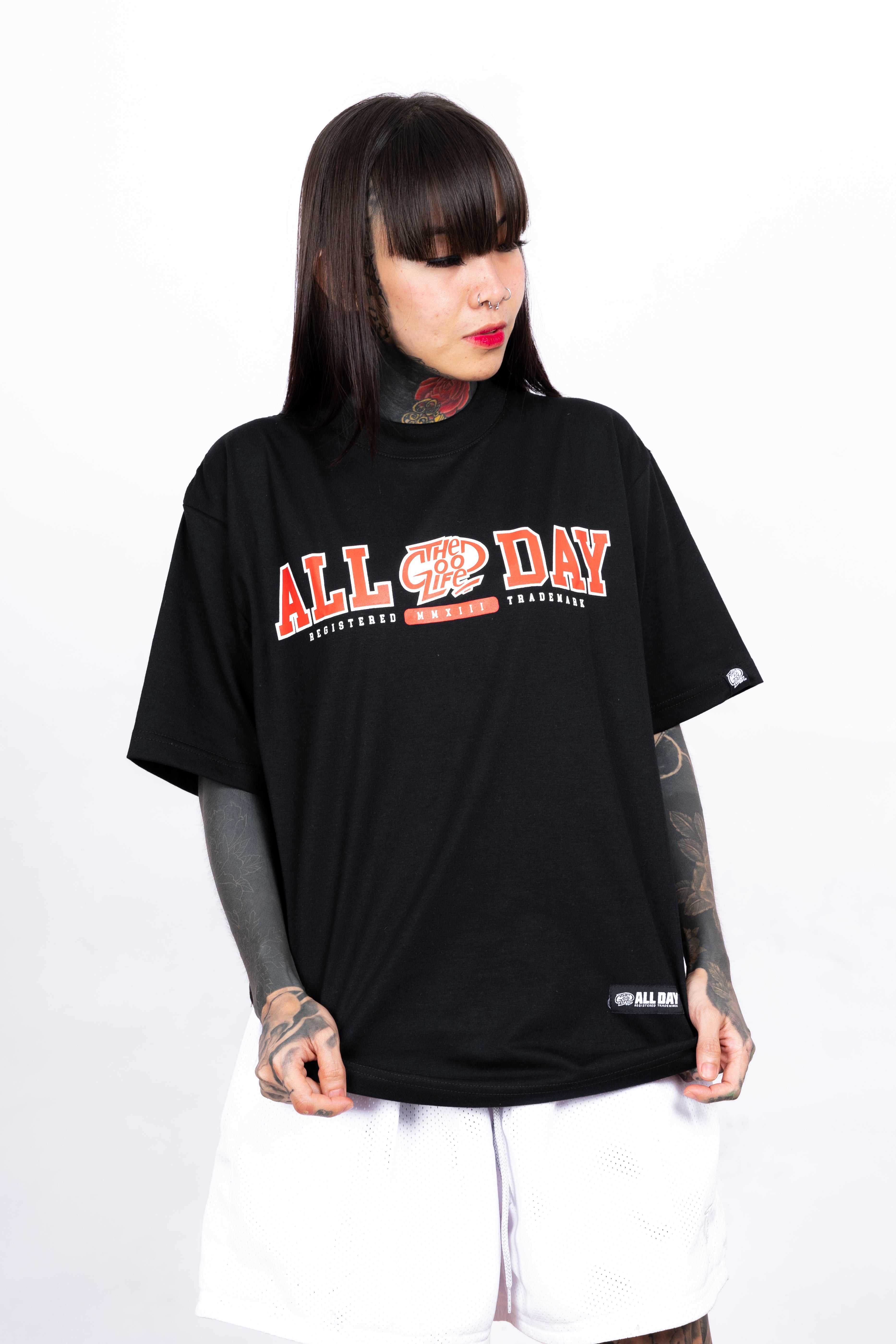 LEAGUE (BLACK) T-SHIRT