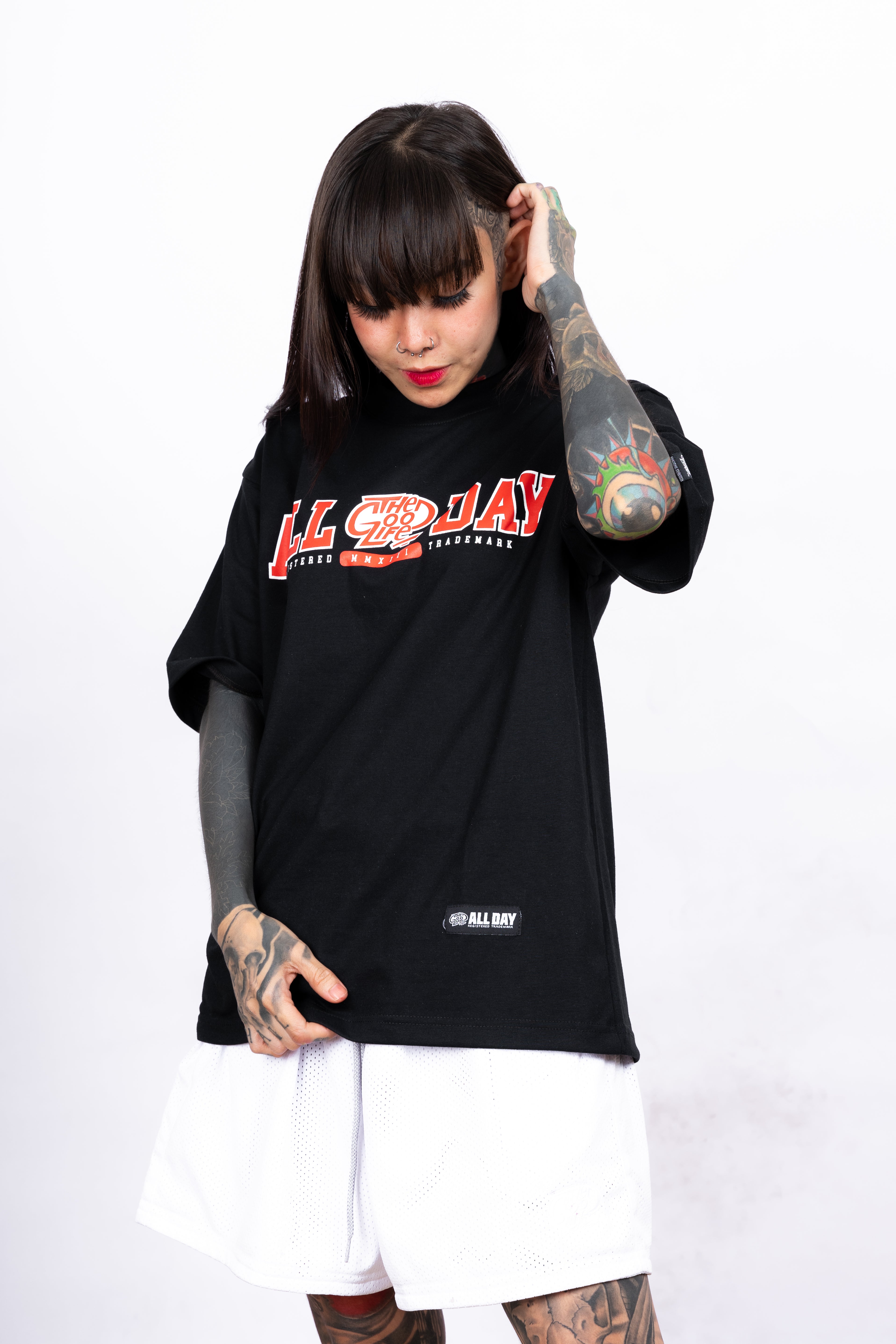 LEAGUE (BLACK) T-SHIRT