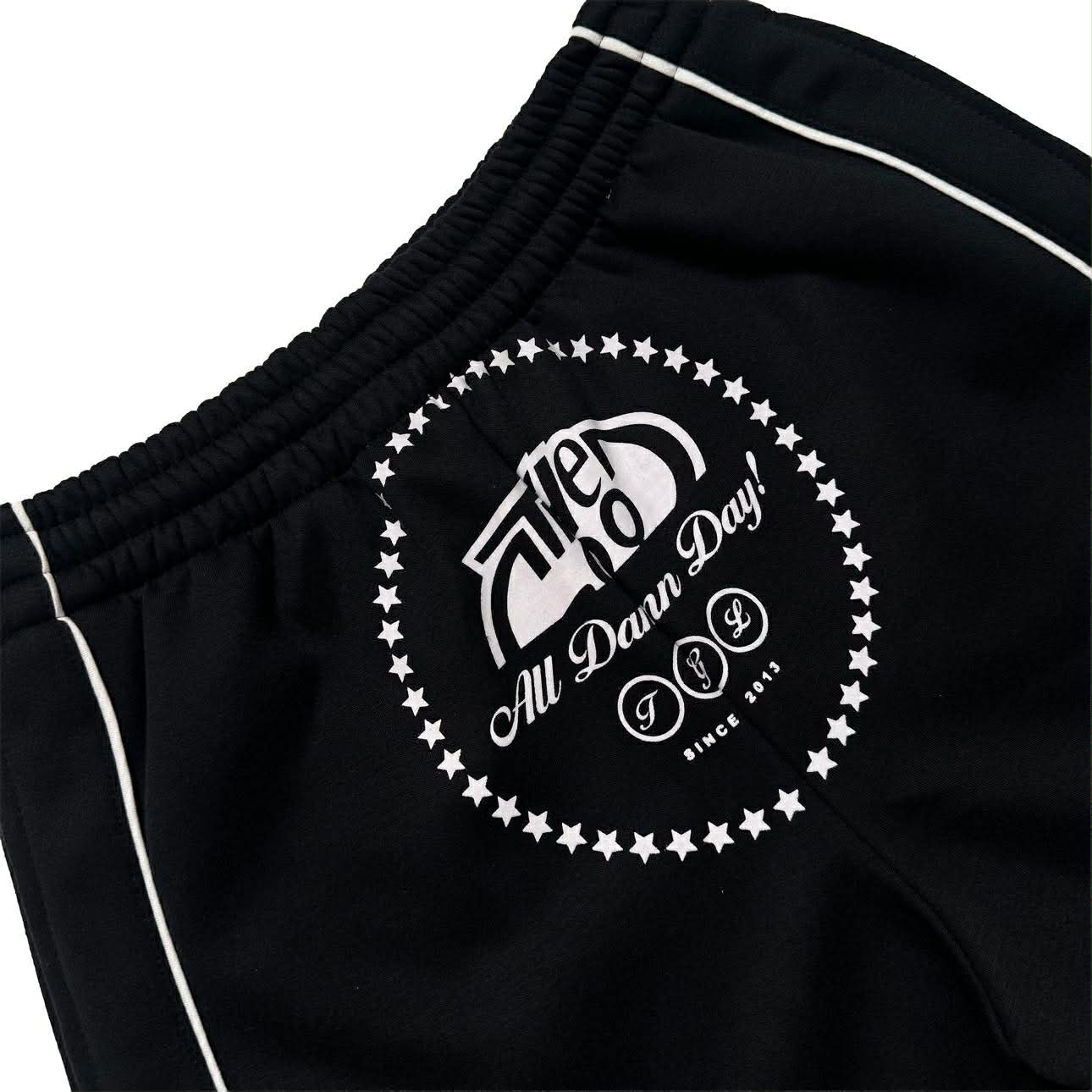 BLUR (BLACK) SHORTS