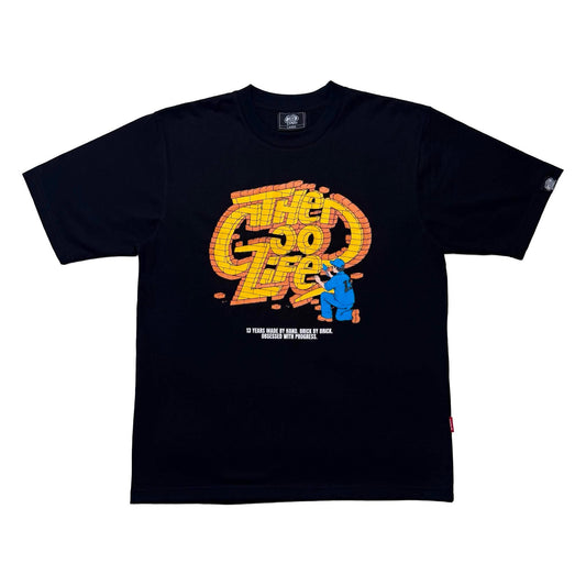 13 BRICKS (BLACK) T-SHIRT