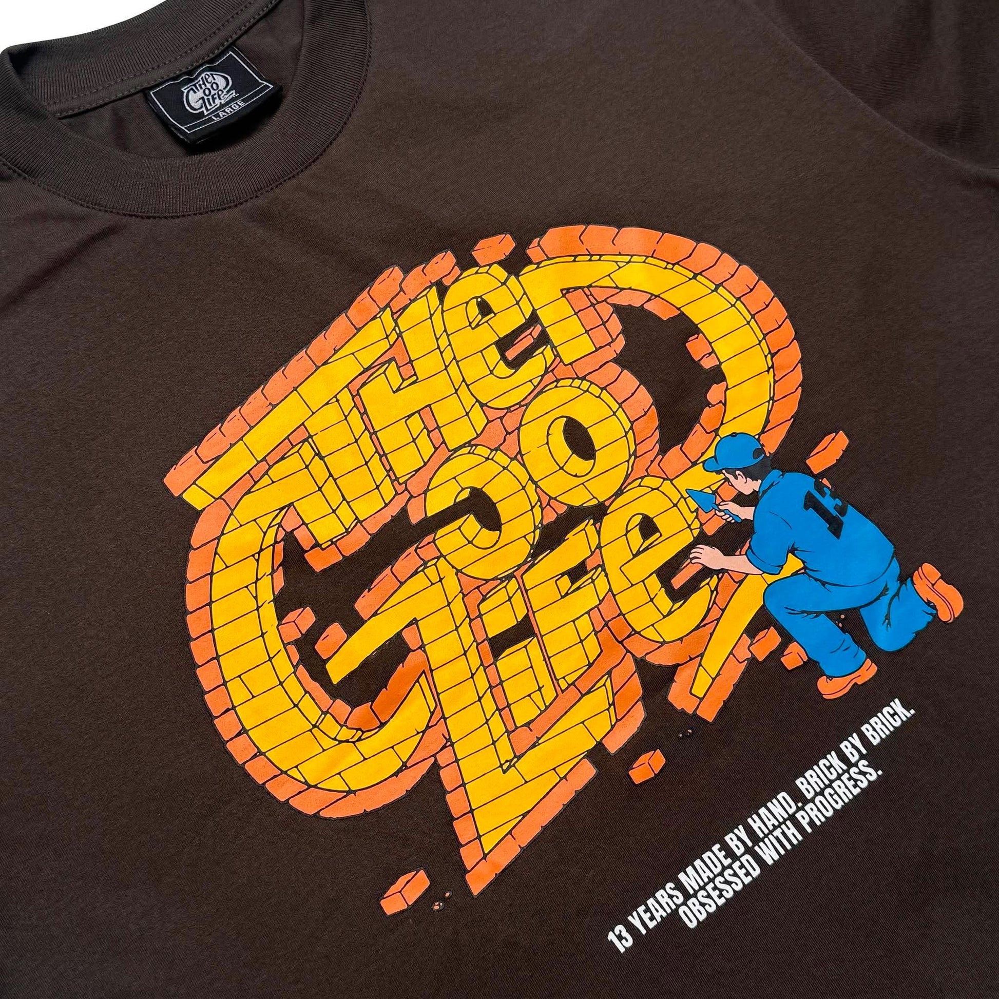 13 BRICKS (DARK GRAY) T-SHIRT