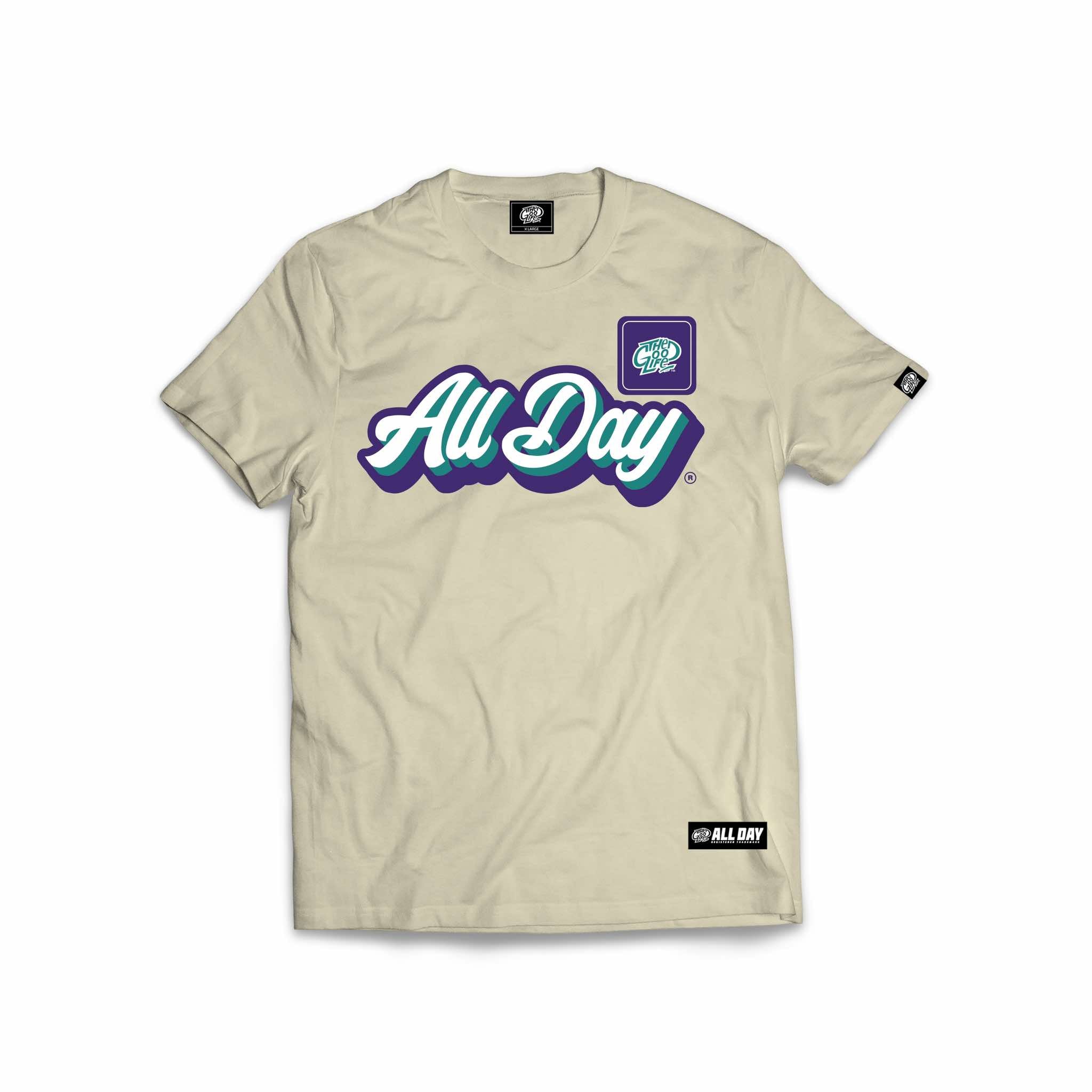 CURSIVE BOX (IVORY) T-SHIRT