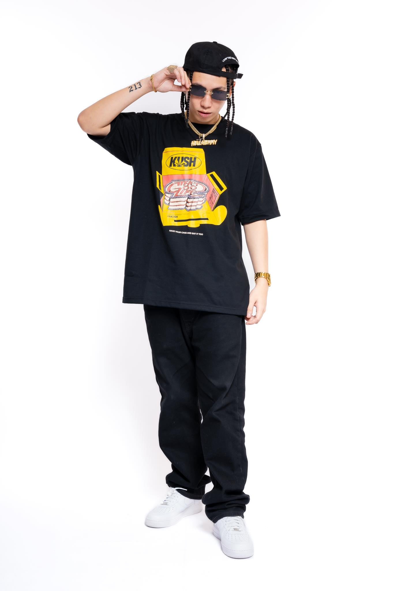 THE CAKE (BLACK) T-SHIRT