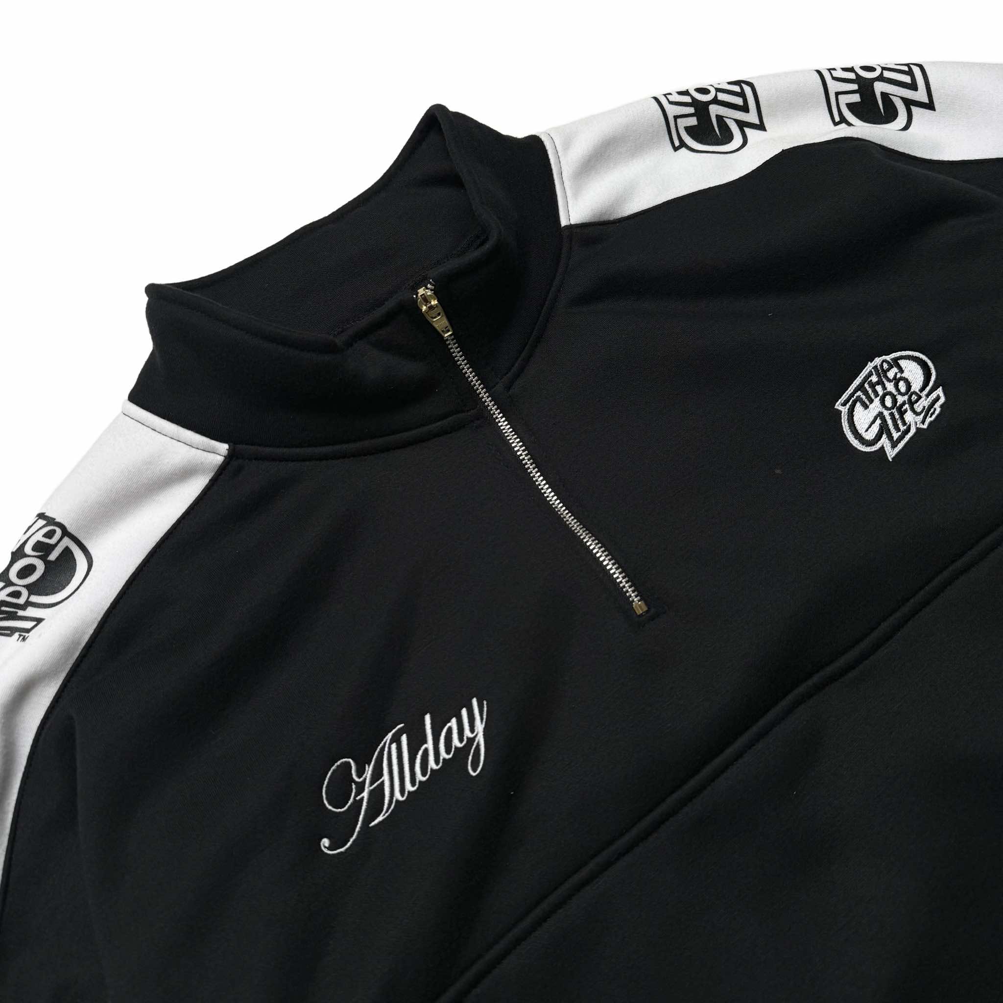 FULL SIDE LOGO (BLACK) HALF ZIP HOODIE