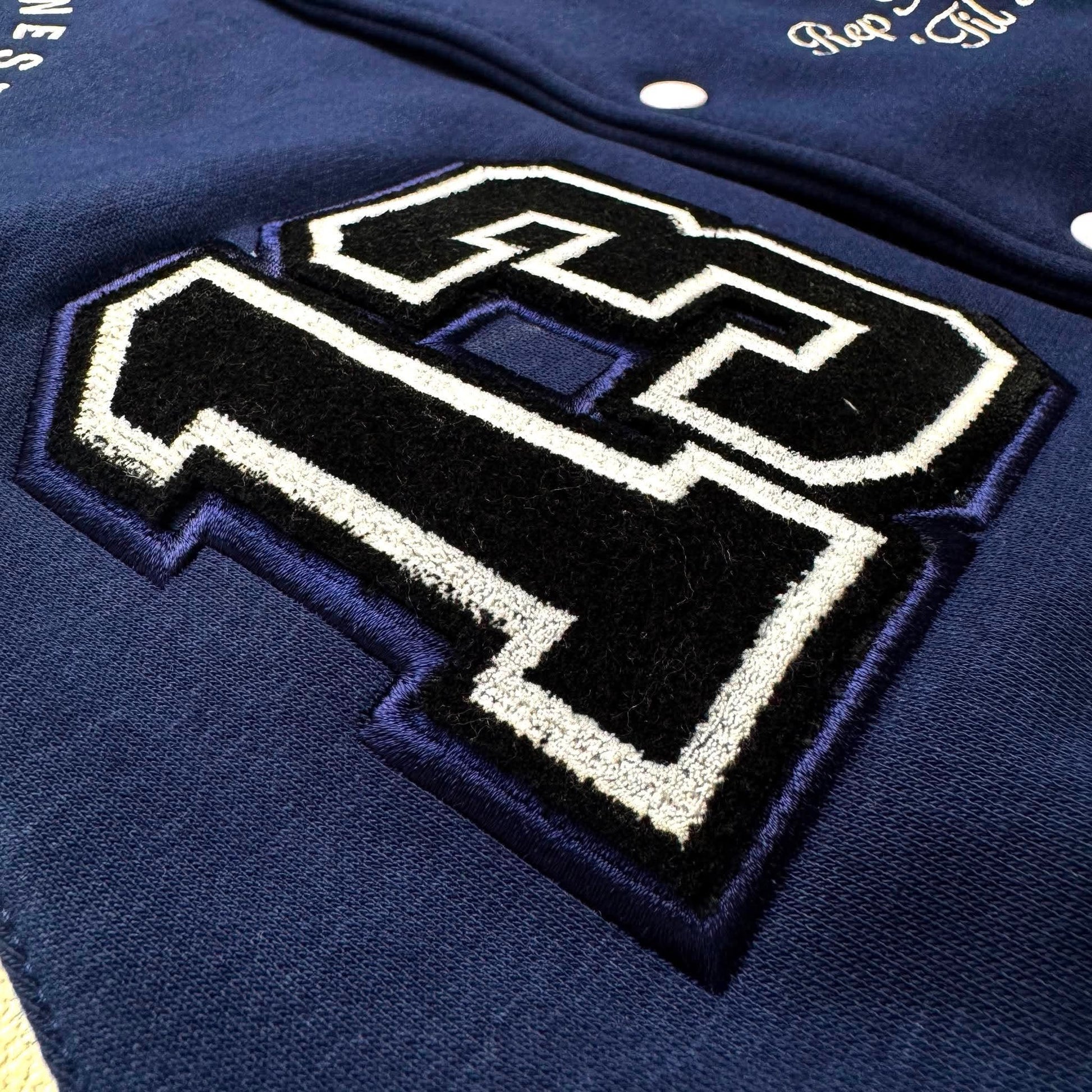 LEGACY PATCH '13 (NAVY/WHITE) VARSITY JACKET