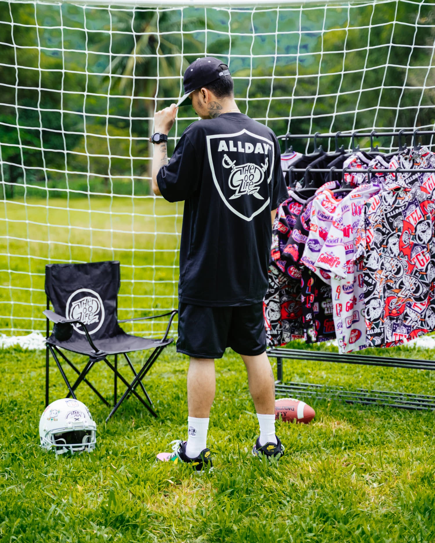 RAIDERS (BLACK) T-SHIRT