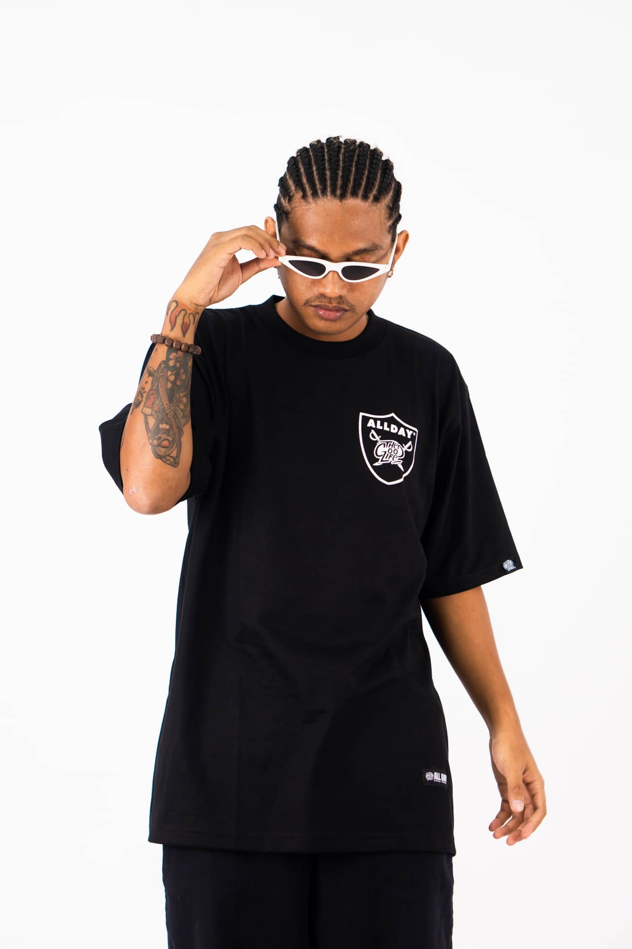 RAIDERS (BLACK) T-SHIRT