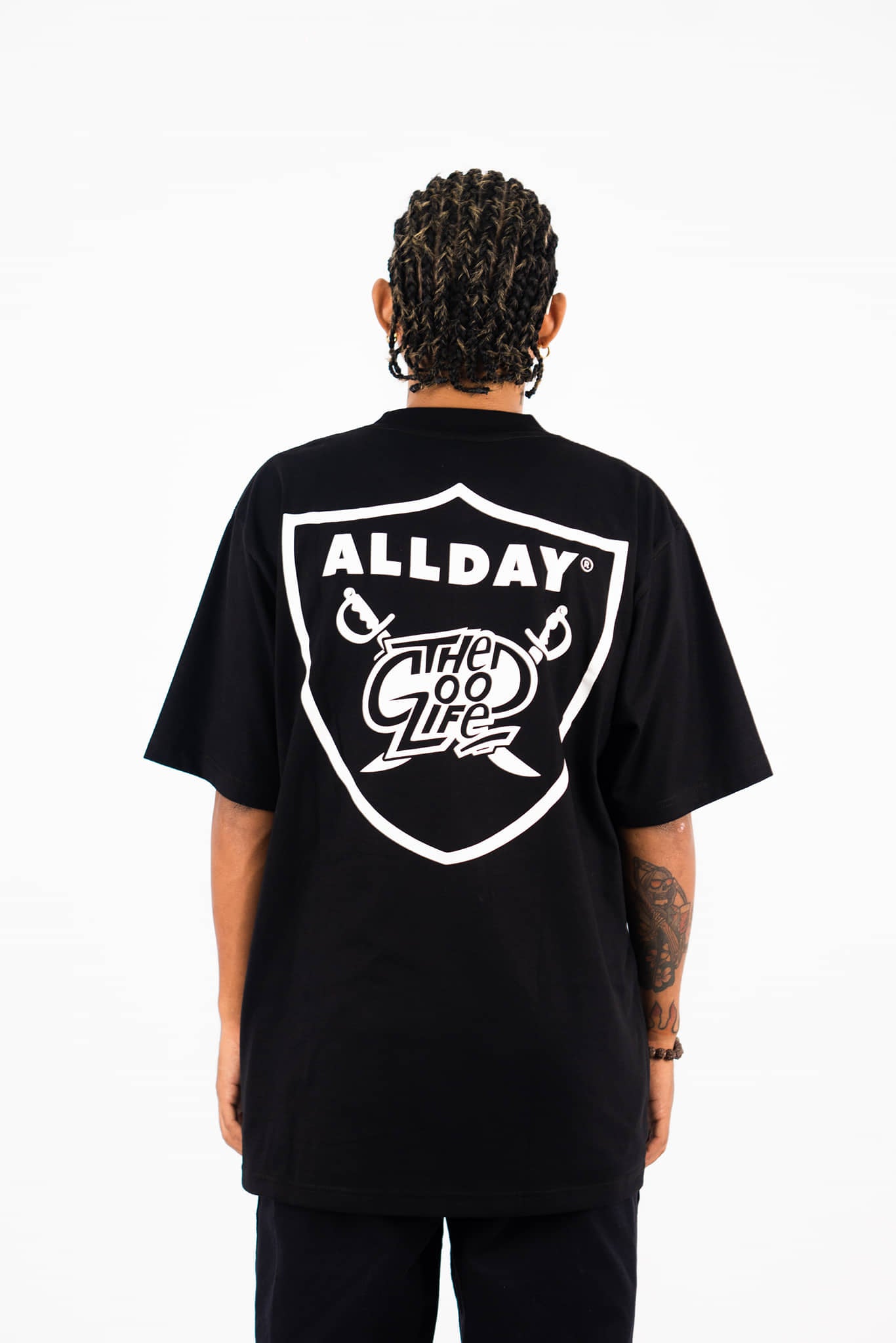 RAIDERS (BLACK) T-SHIRT
