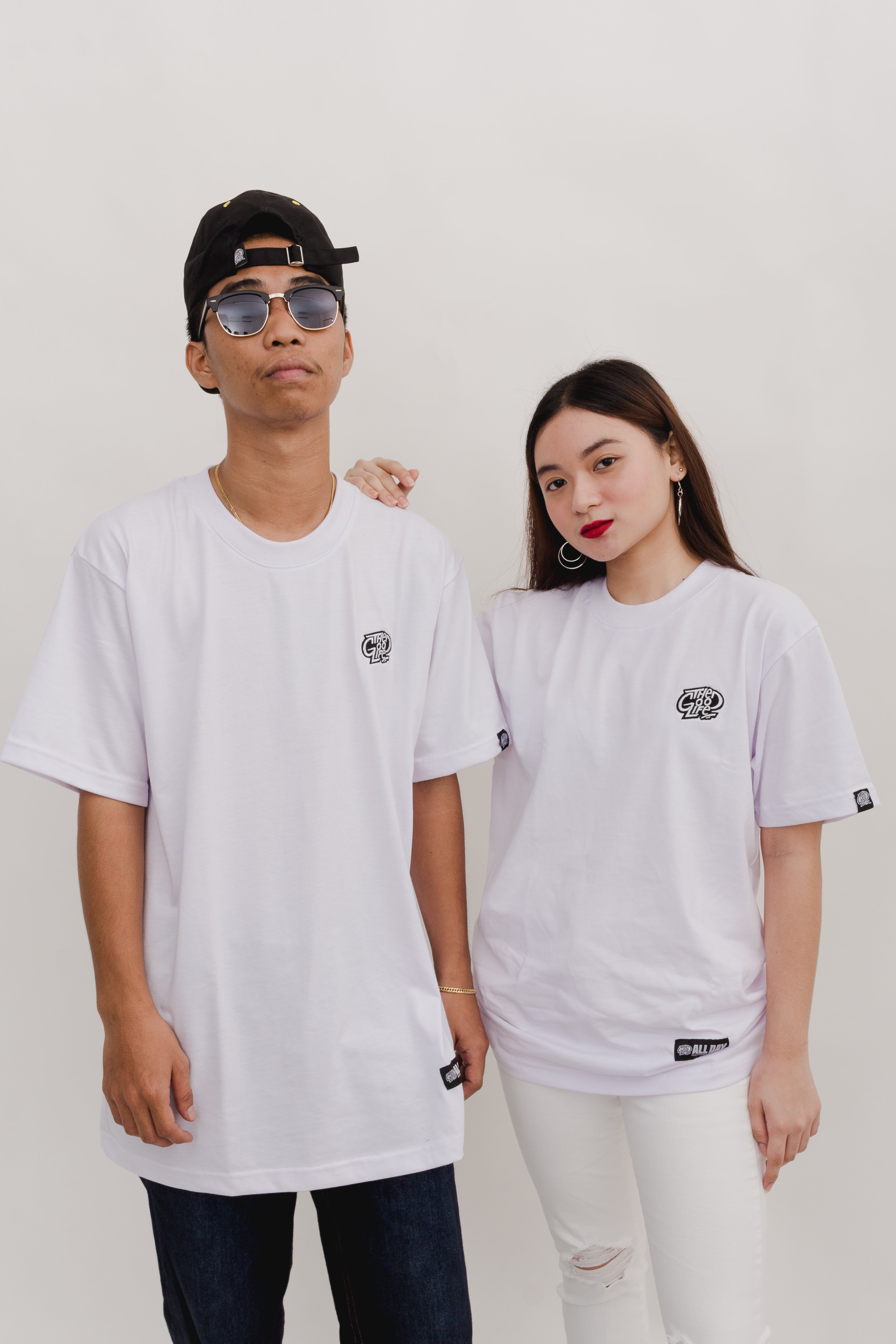 EMBRO (WHITE) TEE