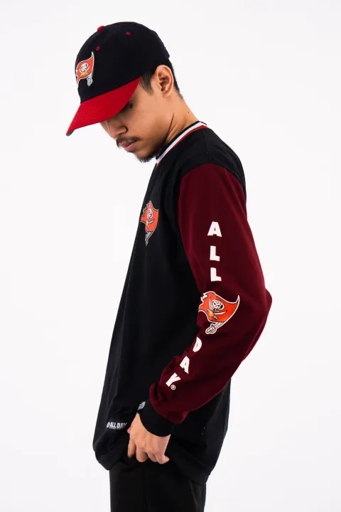 PIRATES (MAROON/BLACK) CREWNECK